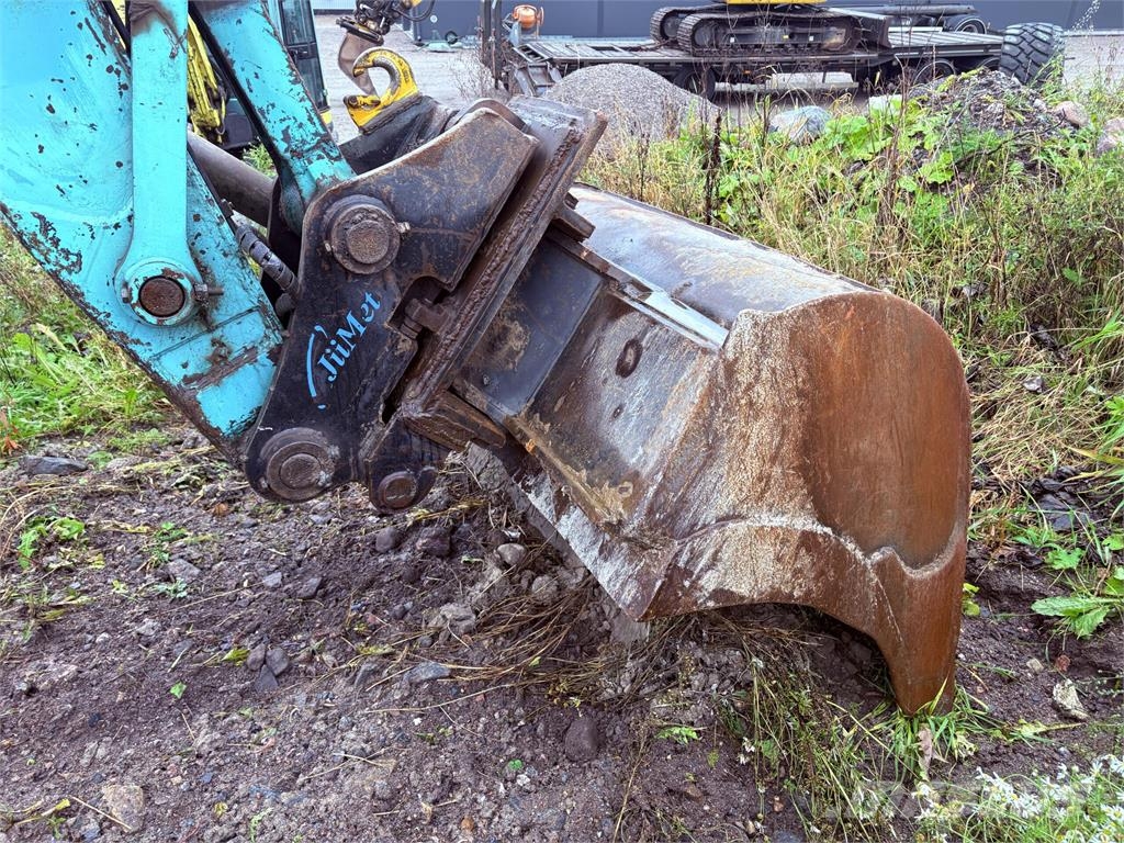 Kobelco SK235SR Excavadoras sobre orugas