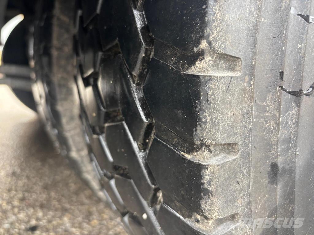 Istrail Carrier Supra 750 Nordic Treileri ar ar temperatūras kontroli