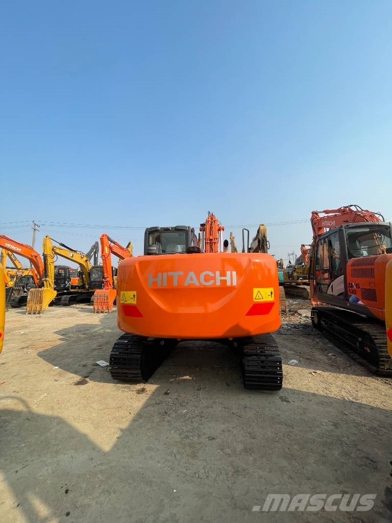 Hitachi ZX 130 Lánctalpas kotrók