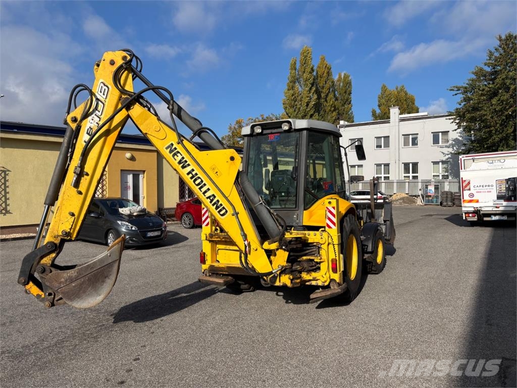New Holland LB 110 B - 4BT 4X4 معدات البناء - غير ذلك