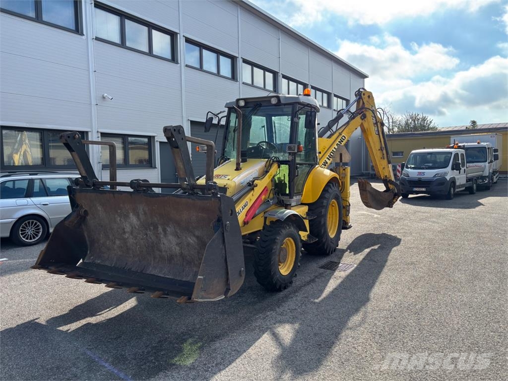 New Holland LB 110 B - 4BT 4X4 معدات البناء - غير ذلك