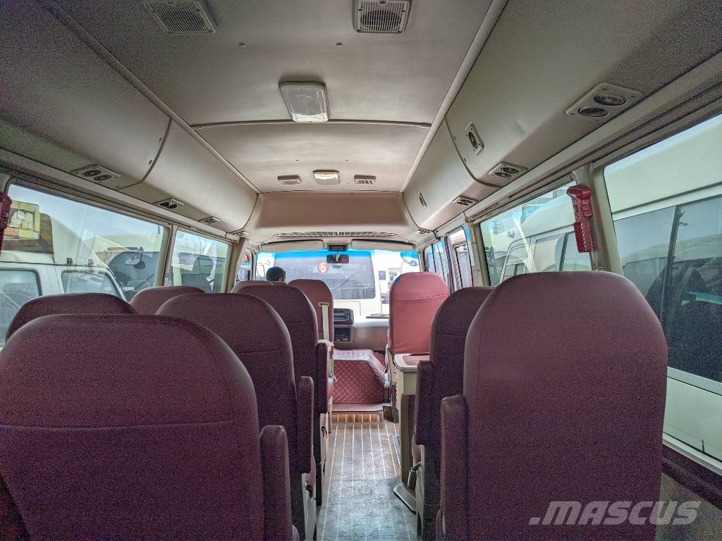 Toyota Coaster Bus Mikroautobusai