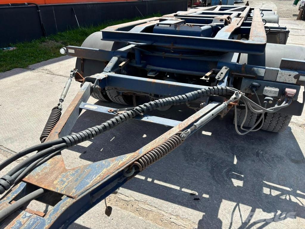 CMT PT 12-20 TIPPER / PLATFORM L=7100 mm Remolques portacontenedores