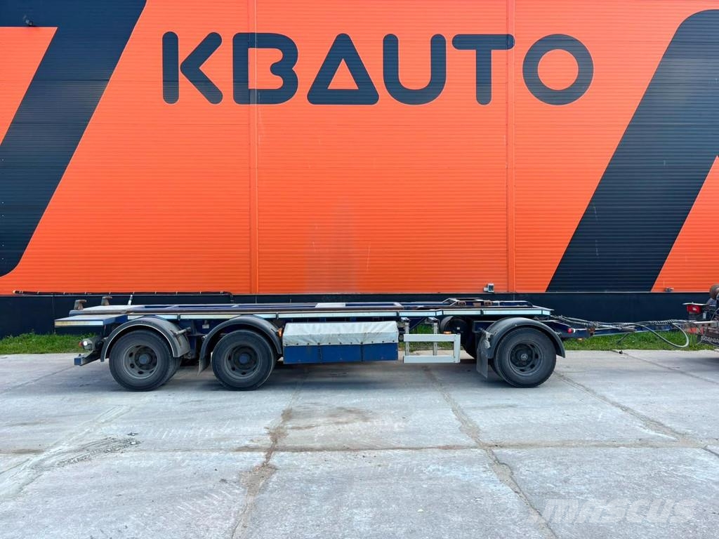 CMT PT 12-20 TIPPER / PLATFORM L=7100 mm Remolques portacontenedores