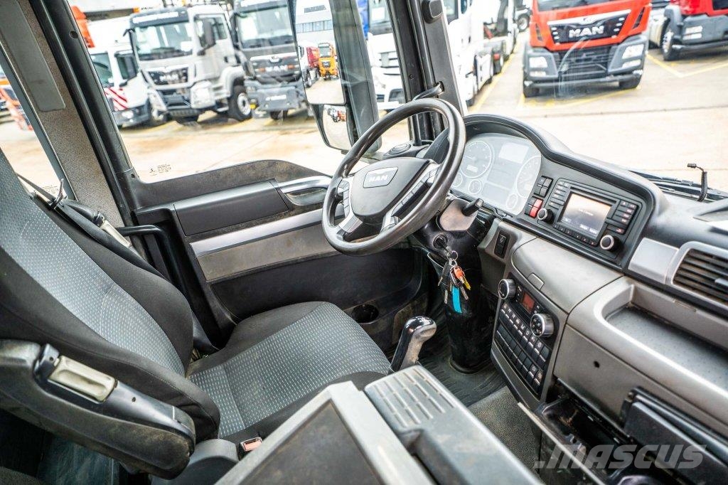 MAN TGS 35.440 BL - PK 33002/4xhydr. 훅 리프트 트럭