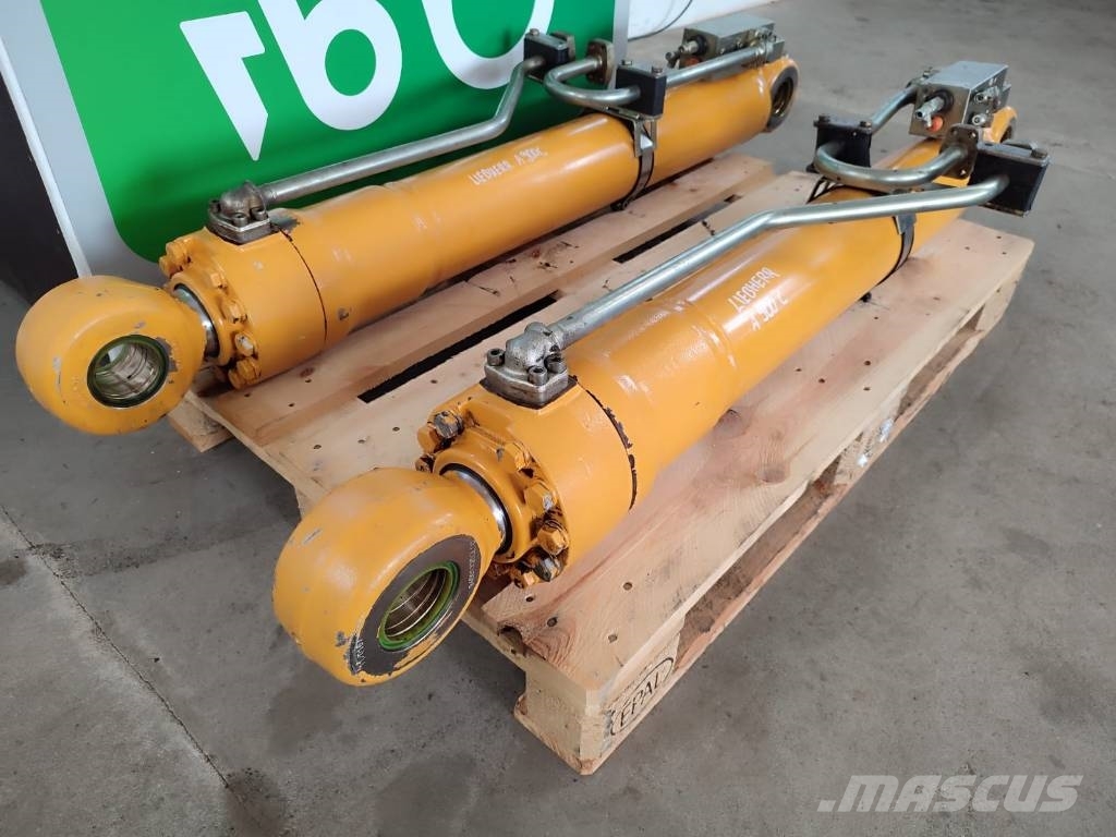 Liebherr Hydraulic cylinder 9284408 Liebherr A 900 C Гідравліка