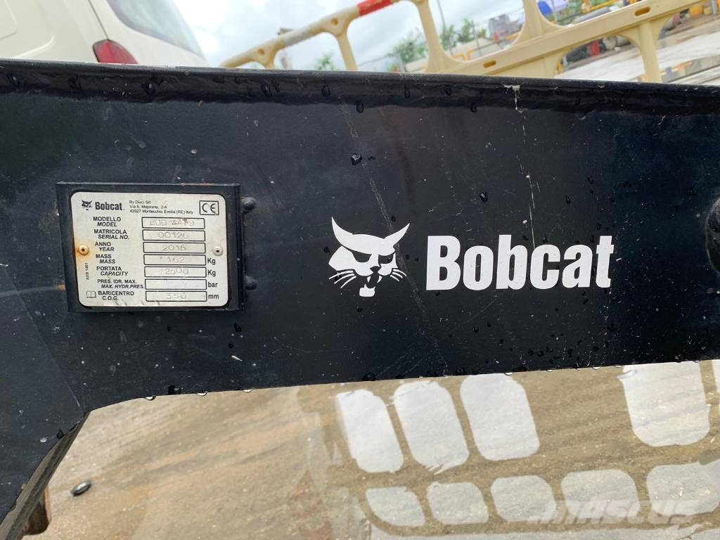 Bobcat Telehandler TR50210 テレスコーピックハンドラー