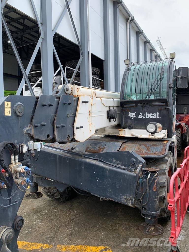 Bobcat Telehandler TR50210 テレスコーピックハンドラー