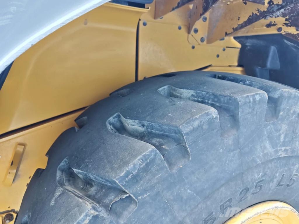 Volvo L110H BSS German Machine Full Volvo Service Histor ホイールローダー・タイヤショベル
