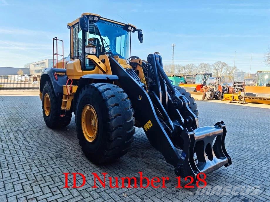 Volvo L110H BSS German Machine Full Volvo Service Histor ホイールローダー・タイヤショベル