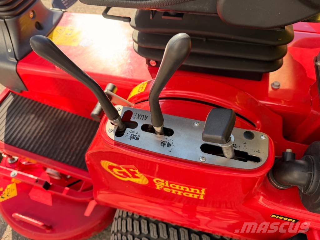 Gianni Ferrari PG220D Tractores corta-césped