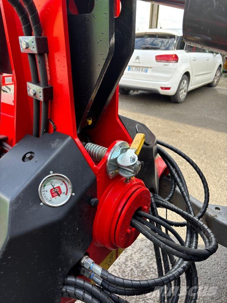 Gregoire BESSON ROVER60 Arados fijos suspendidos