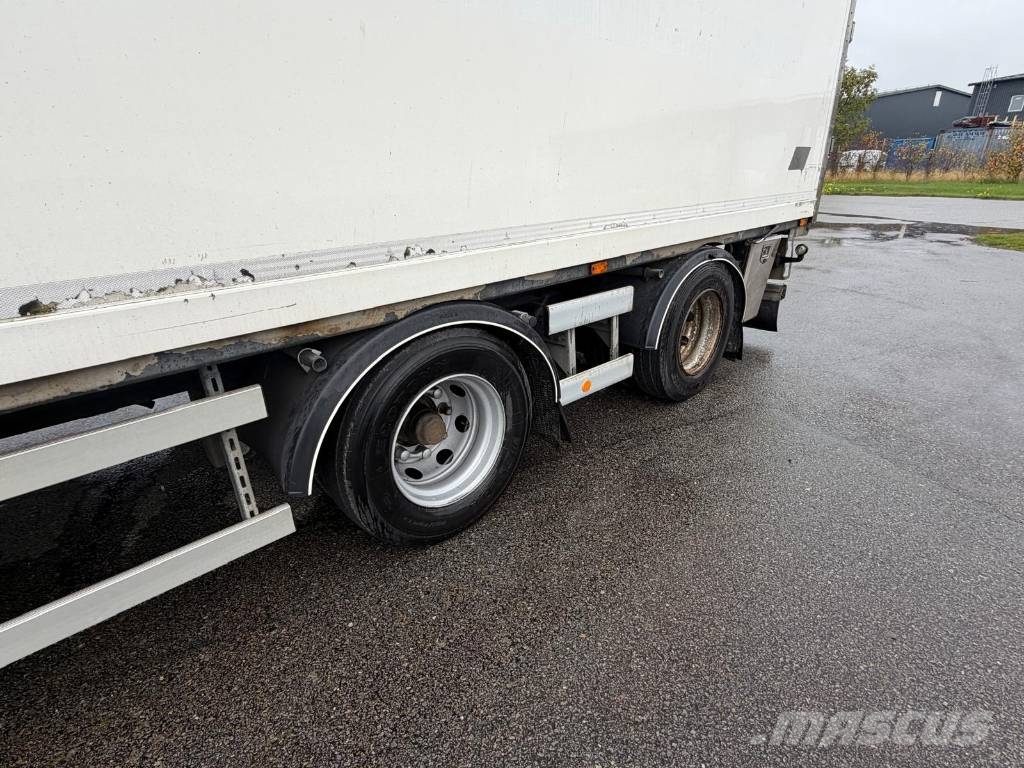 VAK V-4-40 Temperature controlled trailers