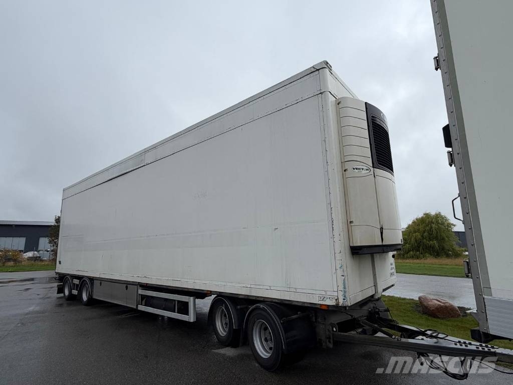 VAK V-4-40 Temperature controlled trailers