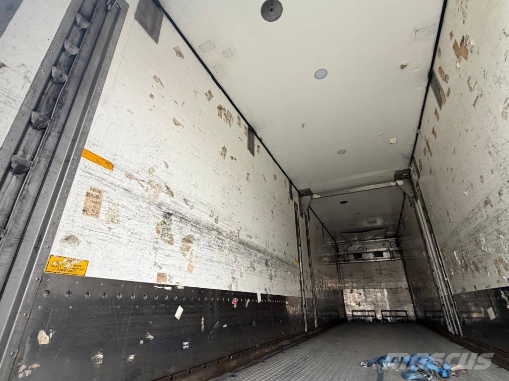 VAK V-4-40 Temperature controlled trailers