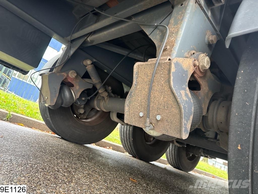 Fruehauf Tautliner Lift axle Tentpoolhaagised