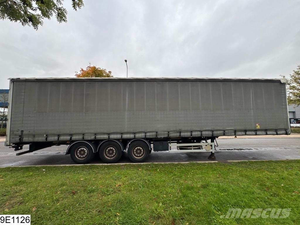 Fruehauf Tautliner Lift axle Tentpoolhaagised