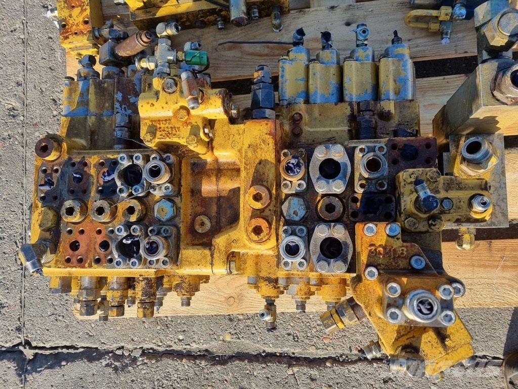 CAT 320 HYDRAULIC BLOCK Hydraulik