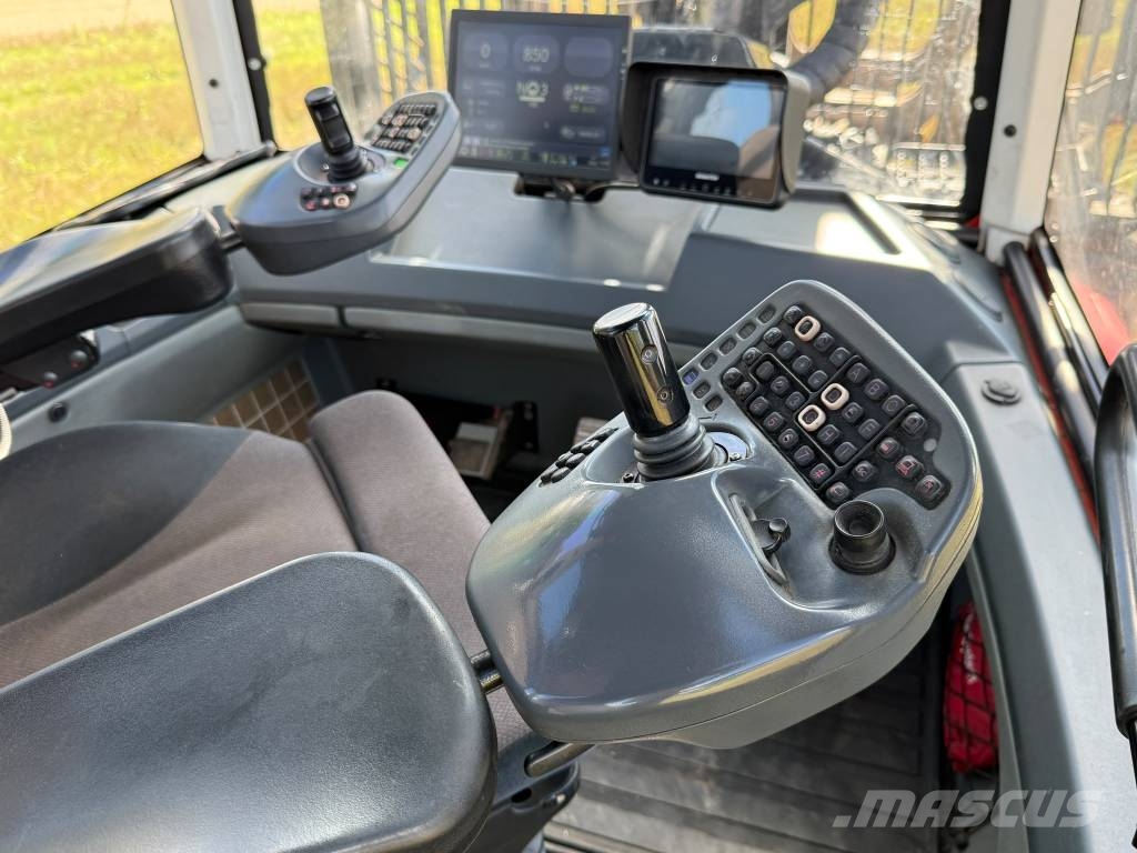 Komatsu 855.1 Kihordók