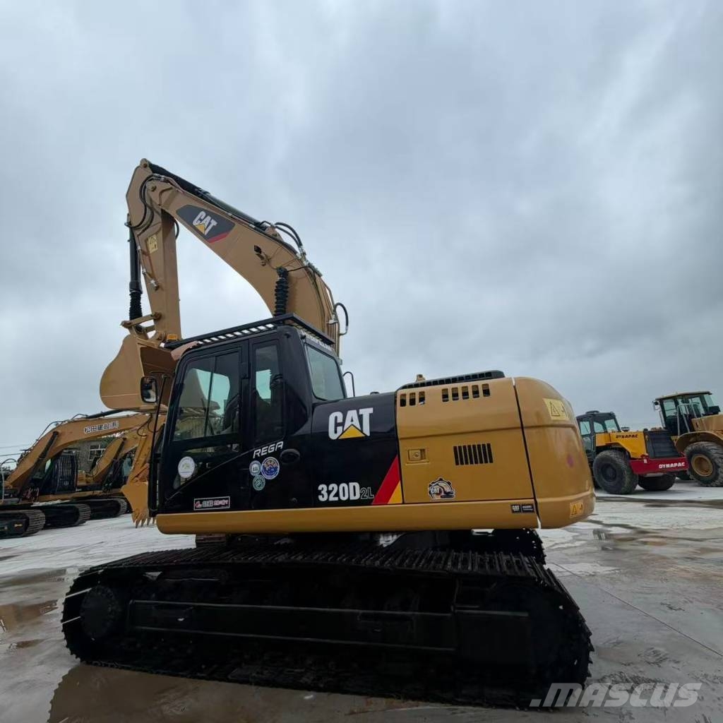 CAT 320 D2L Bagri goseničarji