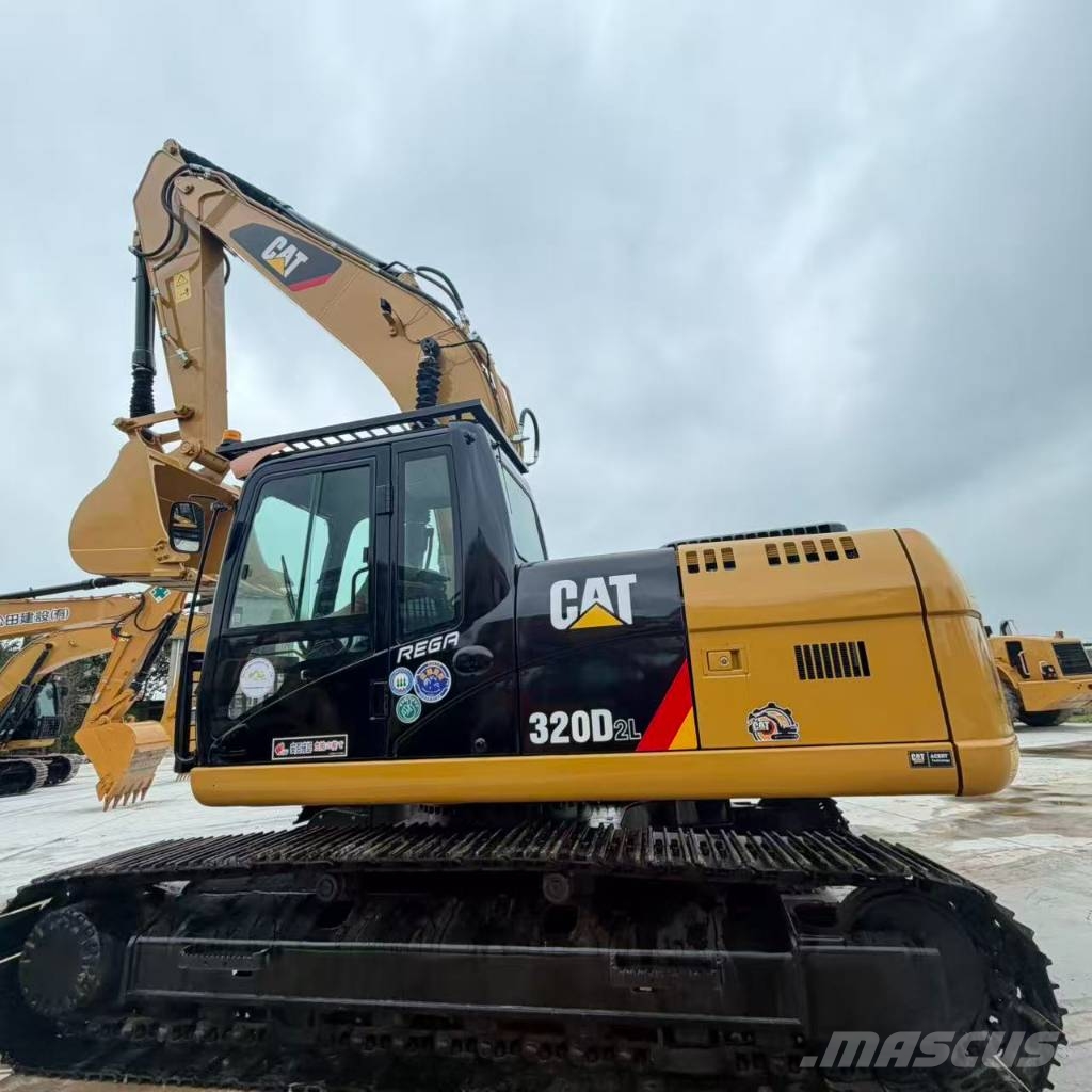 CAT 320 D2L Bagri goseničarji