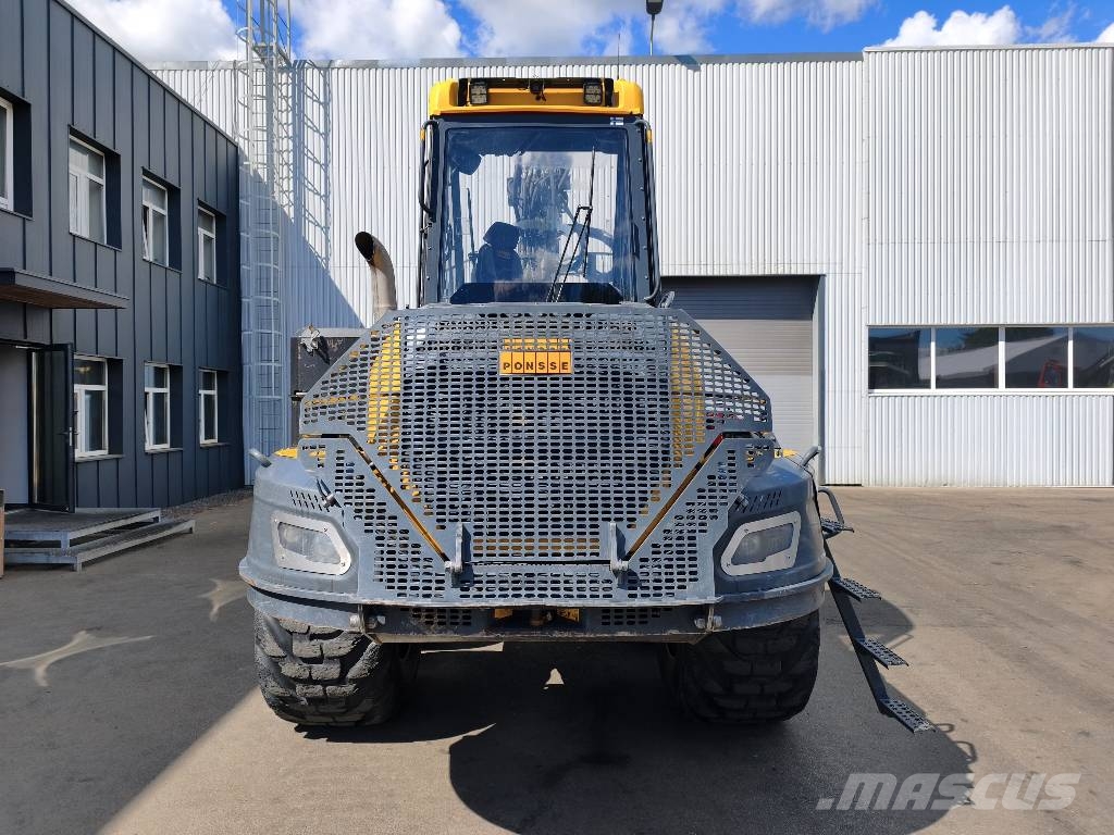 Ponsse Buffalo 8W DUAL Vyvážecí traktory