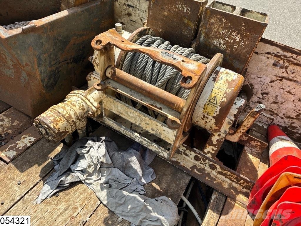 Actm Lowbed 45.800KG, winch Semi remorque surbaissée