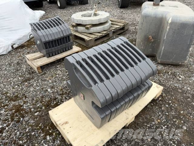 Massey Ferguson 12 X 55KG FRONT WEIGHTS Frontgewichte