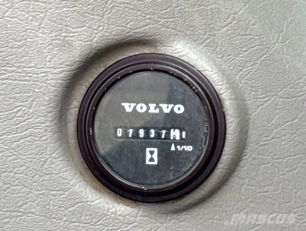 Volvo EC 220 E Excavadoras de cadenas
