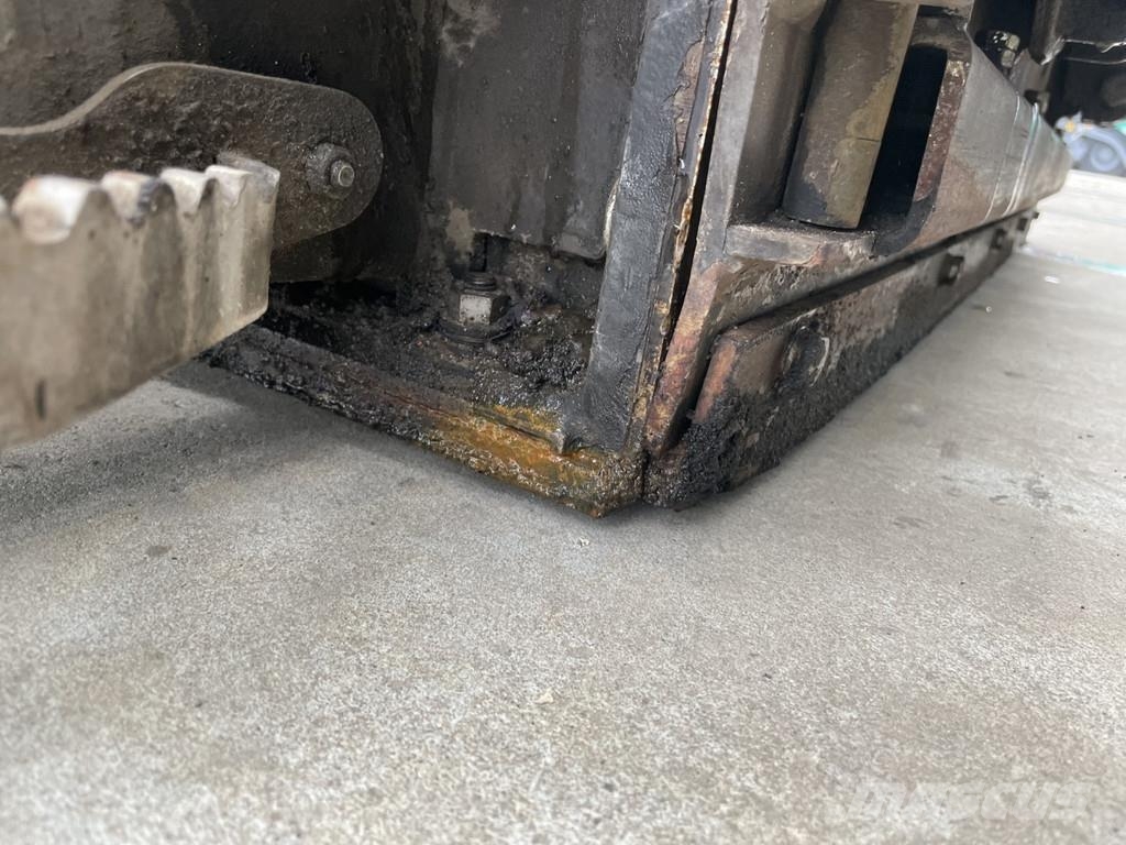 Volvo P7820C Asfaltni finišerji