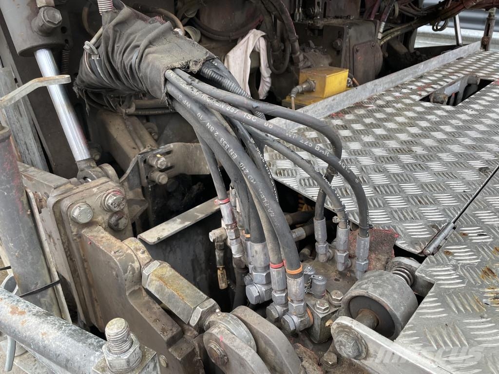 Volvo P7820C Asfaltni finišerji