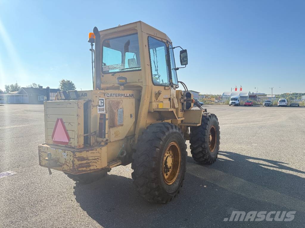 CAT 910 Pyöräkuormaajat