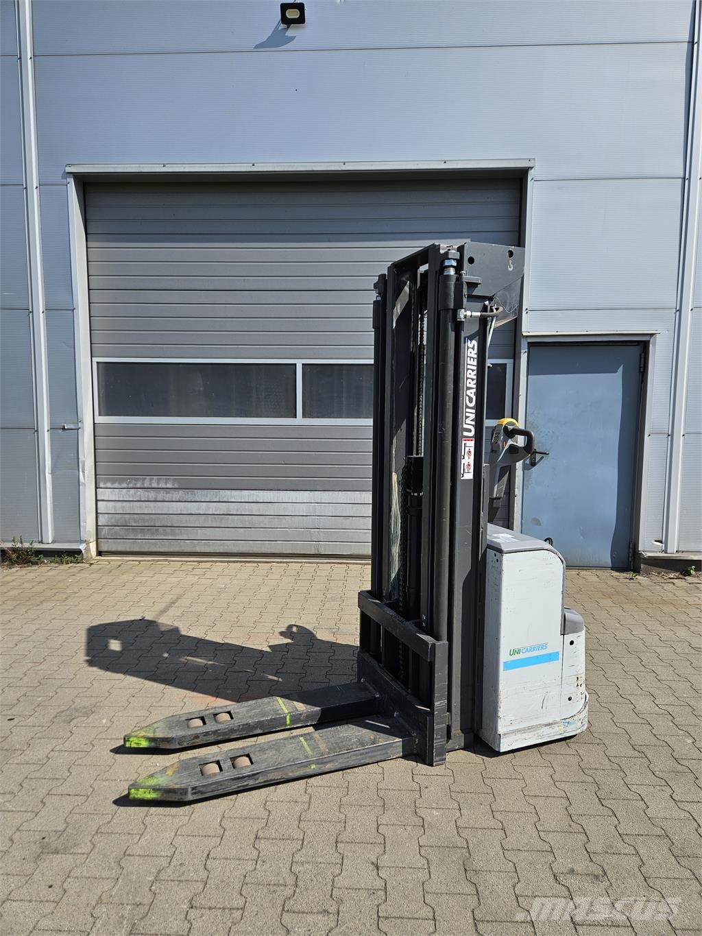 UniCarriers PSH 200 Ajettavat pinoamisvaunut