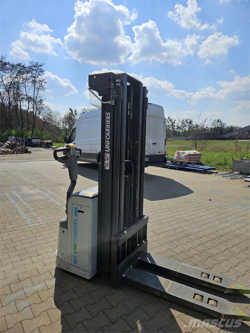 UniCarriers PSH 200 Ajettavat pinoamisvaunut