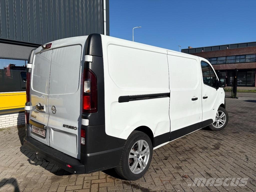 Opel Vivaro 1600 cc + 120 HP + EURO 5 + MANUAL Zabojni kombi
