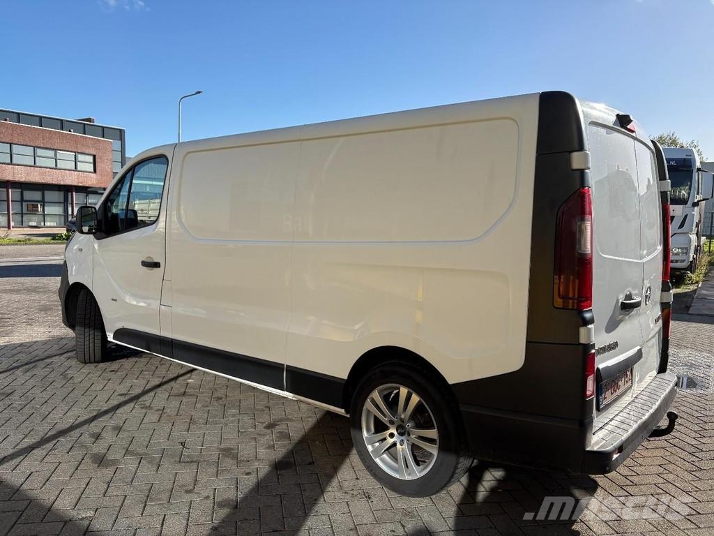 Opel Vivaro 1600 cc + 120 HP + EURO 5 + MANUAL Zabojni kombi