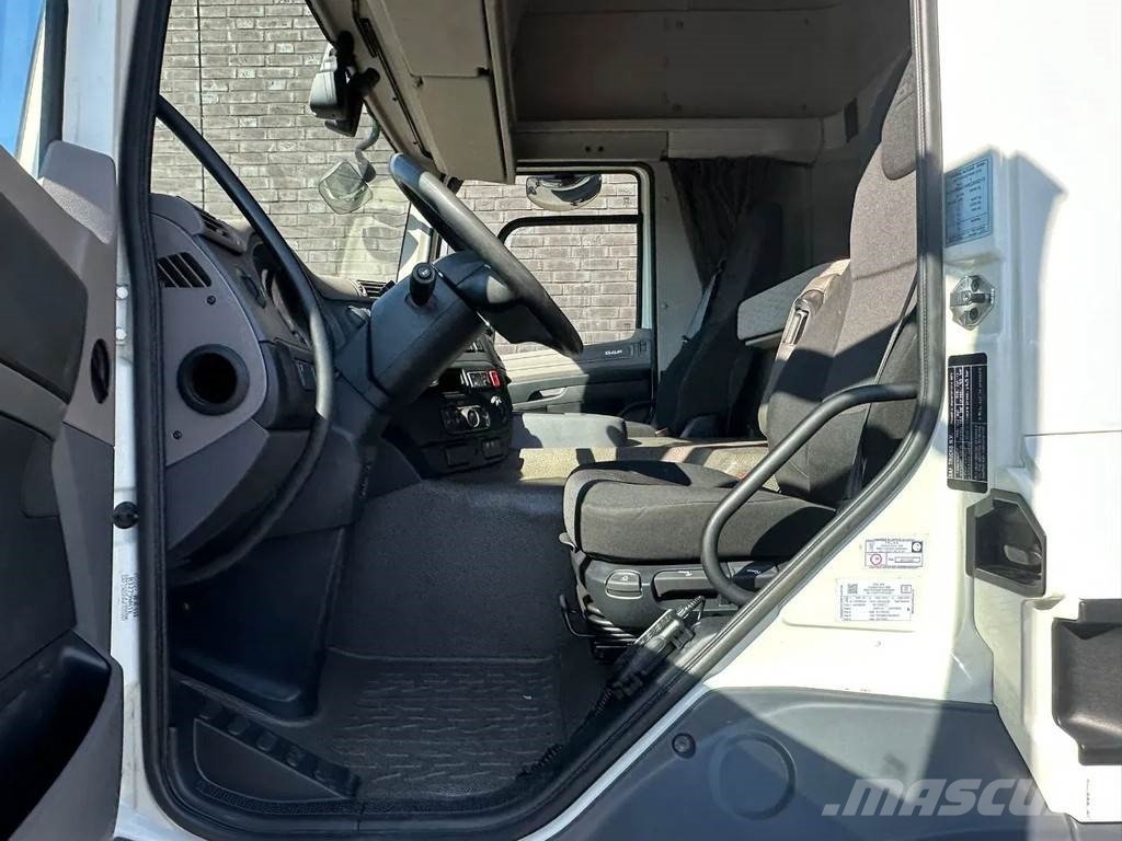 DAF CF 410 6X2 M4SN3 OPRIJWAGEN / MACHINE TRANSPORTER Járműszállítók