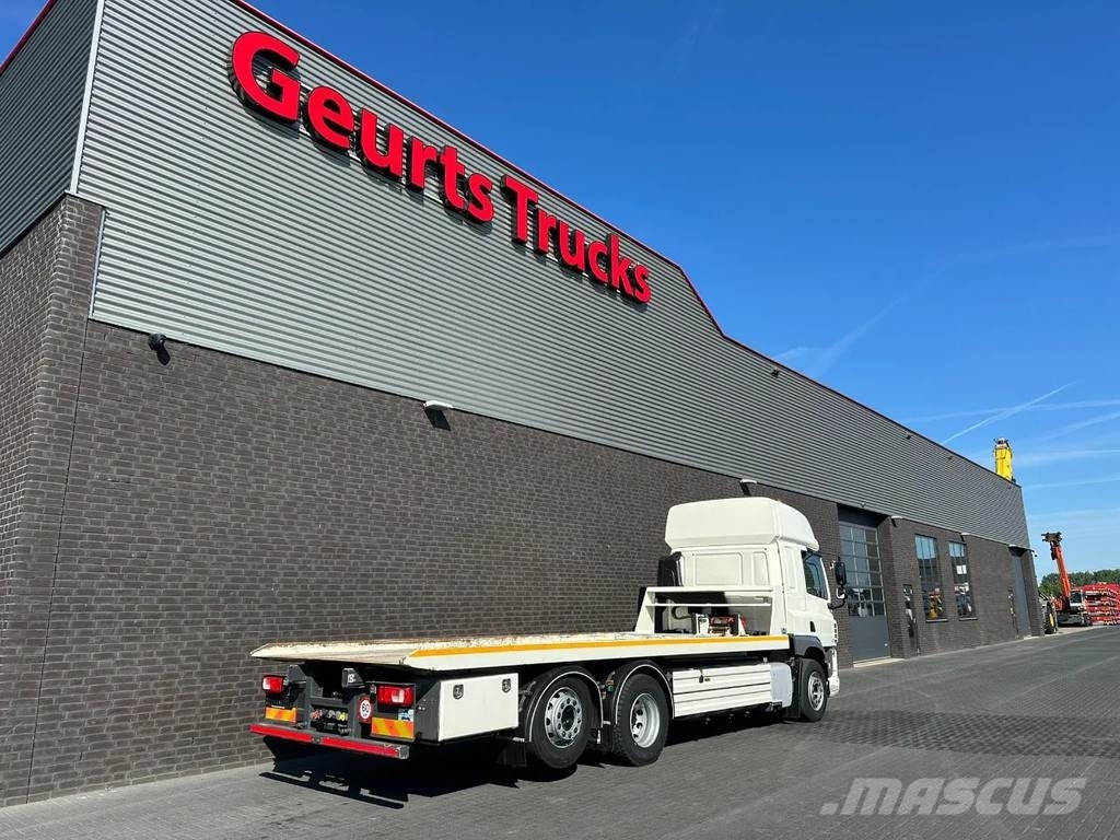 DAF CF 410 6X2 M4SN3 OPRIJWAGEN / MACHINE TRANSPORTER Járműszállítók