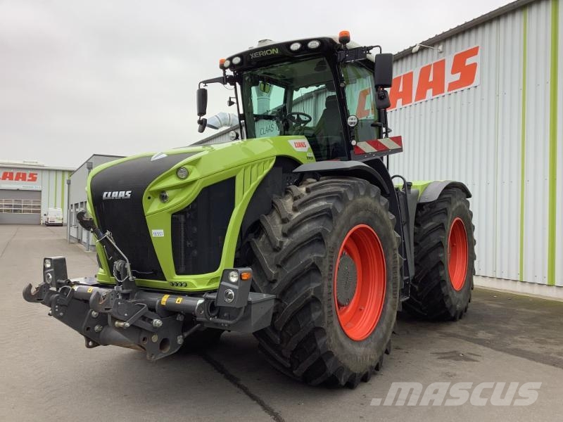 CLAAS XERION 4200 TRAC VC Tractoren