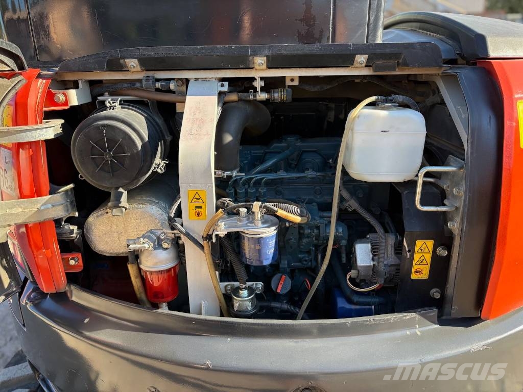 Kubota U 48-4 حفارات صغيرة أقل من 7 طن (حفارات صغيرة)