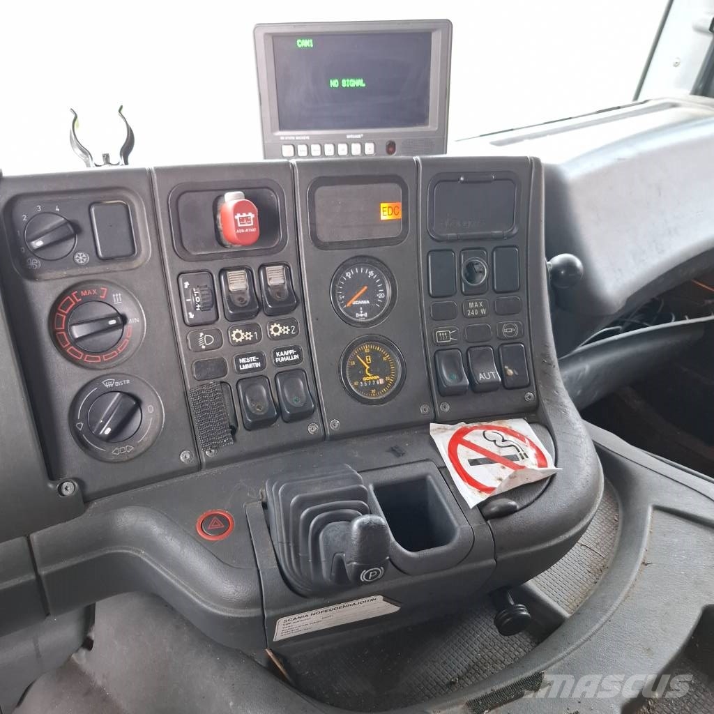 Scania P114GB 6X2 4500 Шасі з кабіною