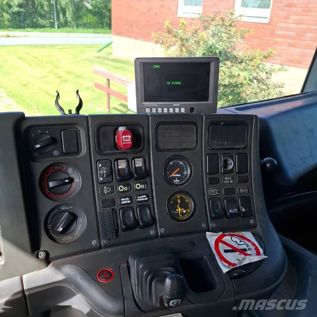 Scania P114GB 6X2 4500 Шасі з кабіною