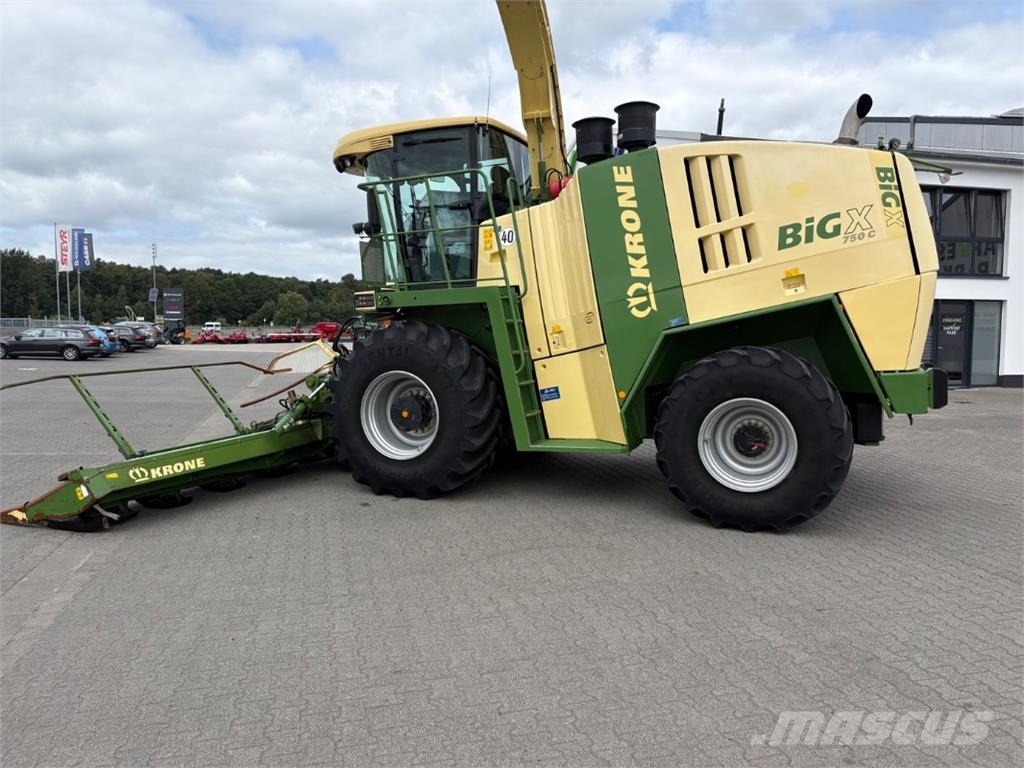 Krone BIG X 600 *MAN V8* Kombajni za stočnu hranu