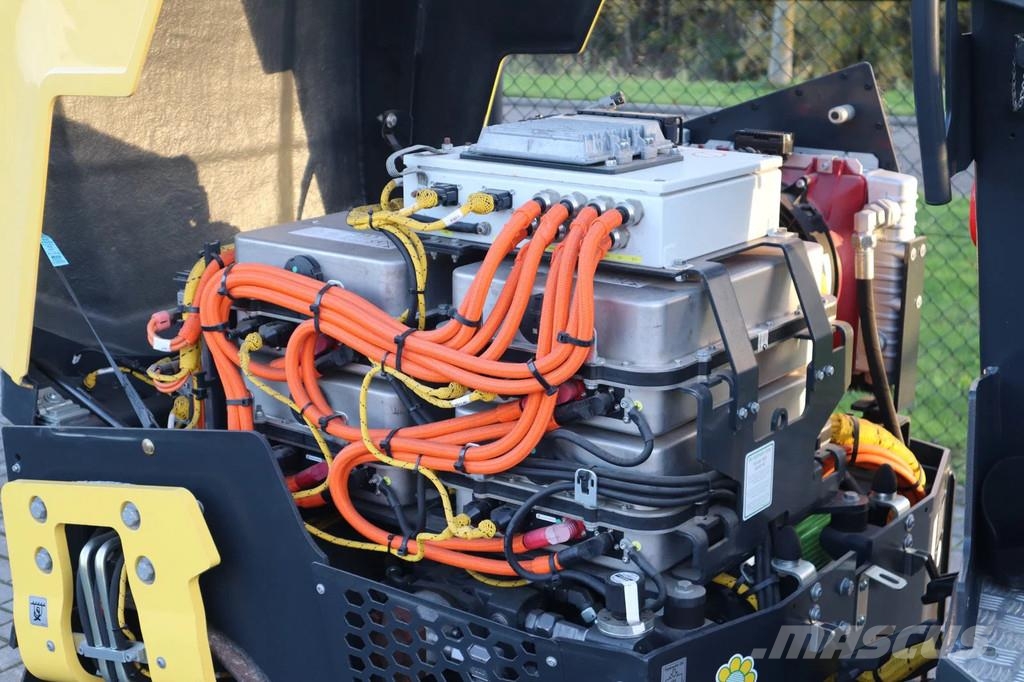 Bomag BW 100 ADe-5 FULL ELECTRIC | DEMO | LOW HOURS | CC Muud rullid