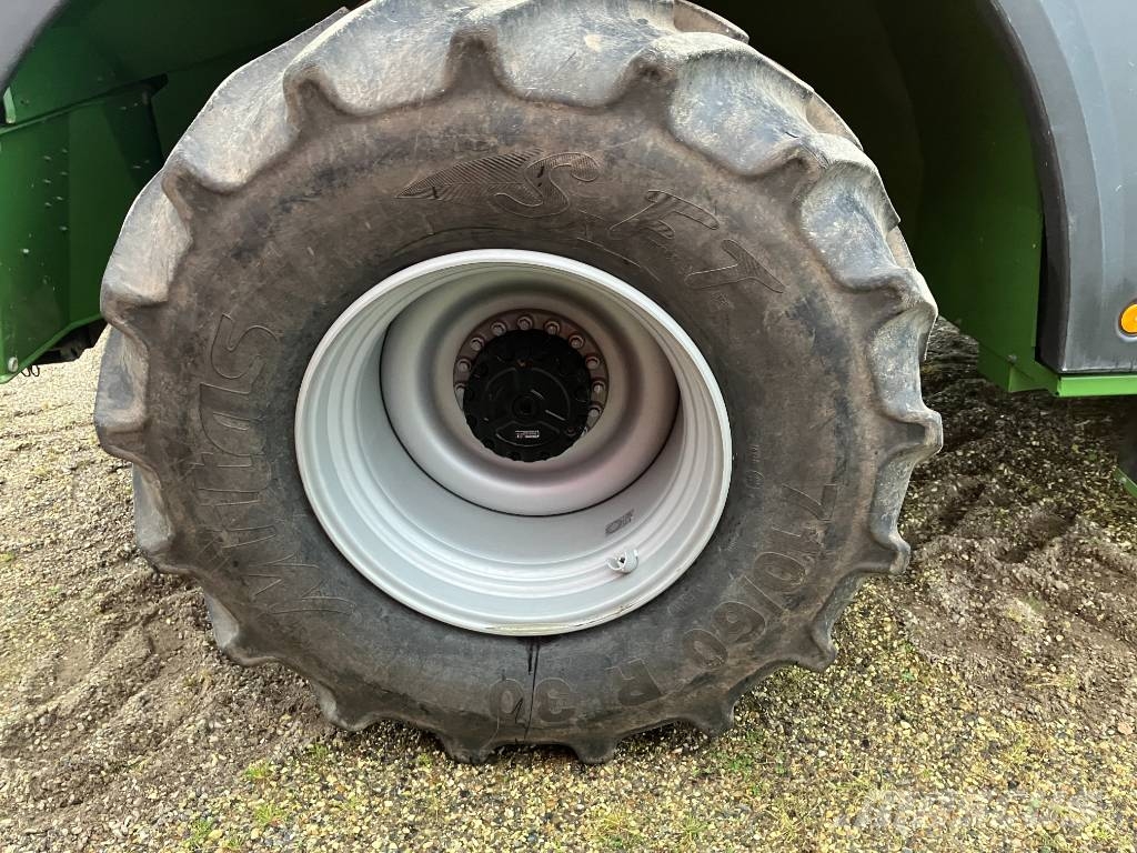 Krone Big X 630 Silokombainid