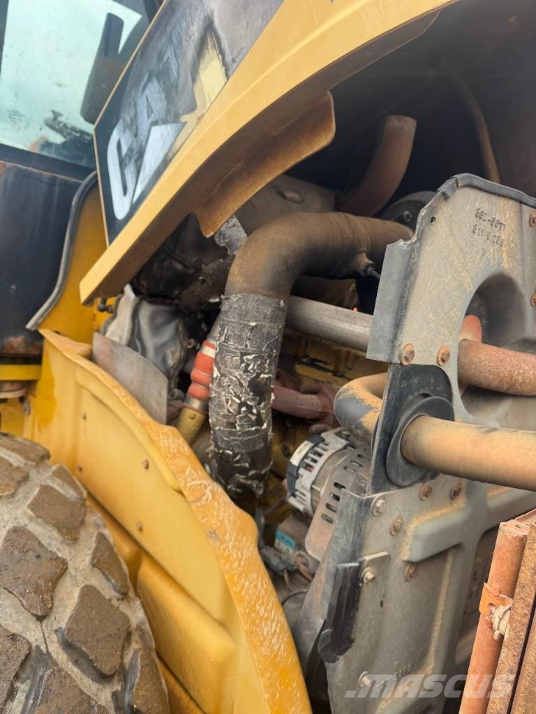 CAT CP 76 Rodillos de un solo tambor
