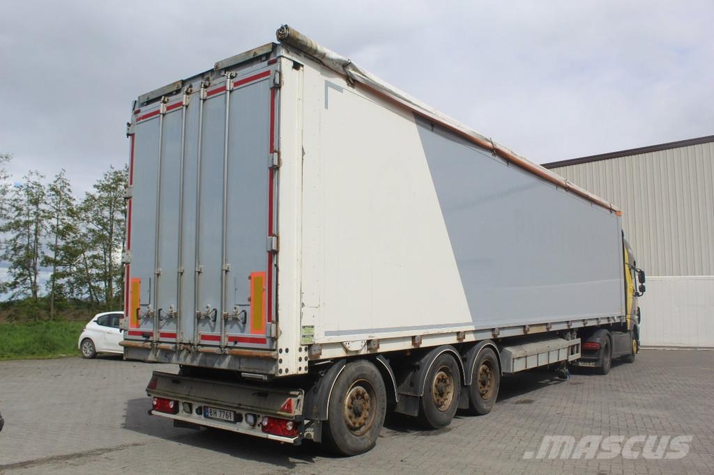 Kraker K-Force moving floor trailer Návesy s pohyblivou podlahou