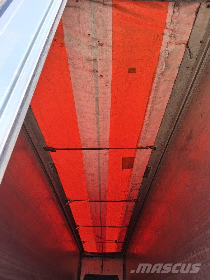 Kraker K-Force moving floor trailer Návesy s pohyblivou podlahou