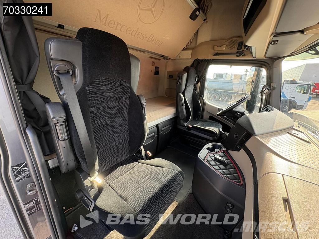 Mercedes-Benz Actros 2551 Actros 6X2 GigaSpace Retarder Liftachs Cabezas tractoras