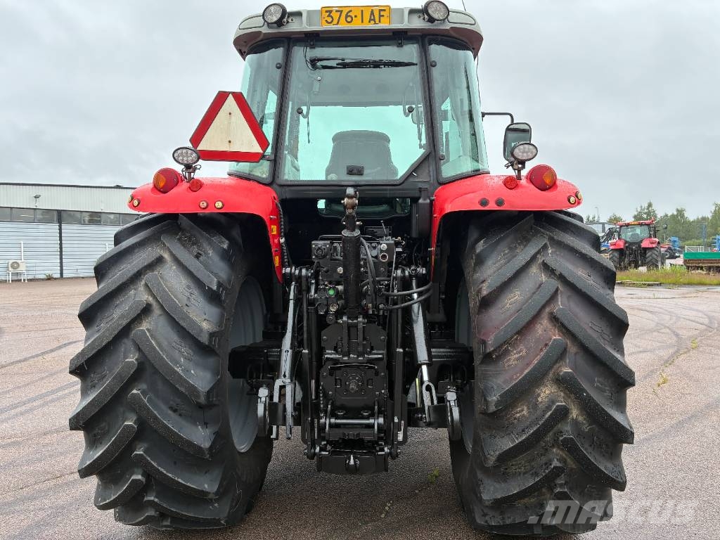 Massey Ferguson 6480 etunostolaite ja etuvoimanotto Трактора